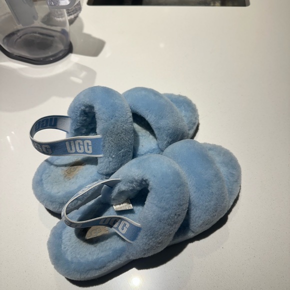 UGG slippers - Picture 2 of 4